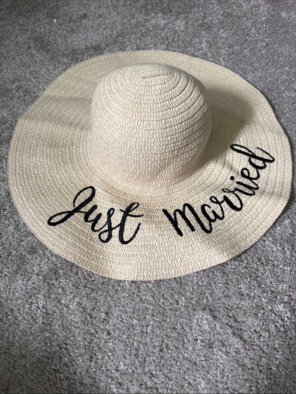 Just Married Wide Brim Straw Sun Hat - Cream with Black Script